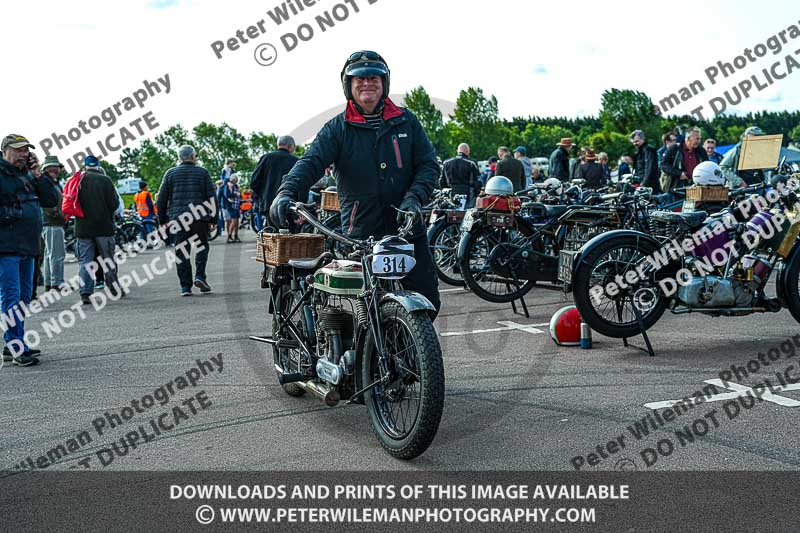 Vintage motorcycle club;eventdigitalimages;no limits trackdays;peter wileman photography;vintage motocycles;vmcc banbury run photographs